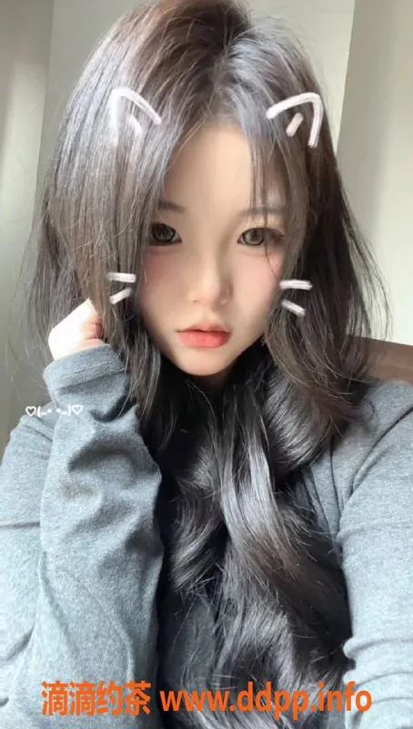 长沙楼凤-天心区伊思思，18岁，162cm 50kg，服务多样，600元起