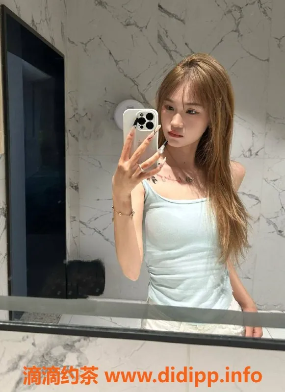 长沙楼凤资源信息,长沙雨花区柔柔，18岁身高164，服务贴心