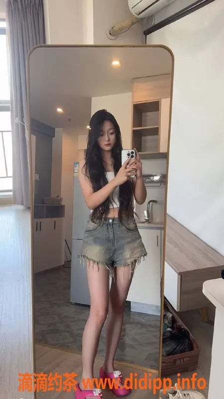 成都楼凤资源信息,成华区小楠甜妹，身高165，90斤，A奶超可爱