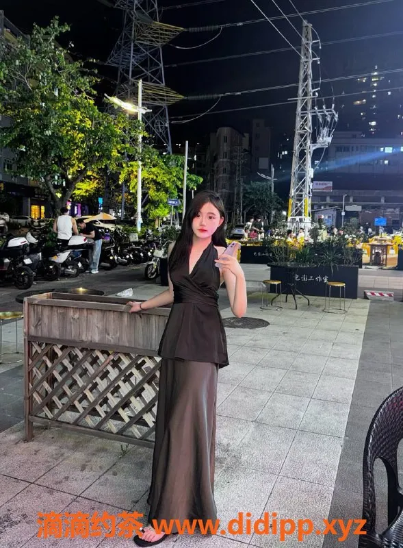 广州楼凤资源信息,广州番禺媛媛老师，蛇吻服务好评如潮