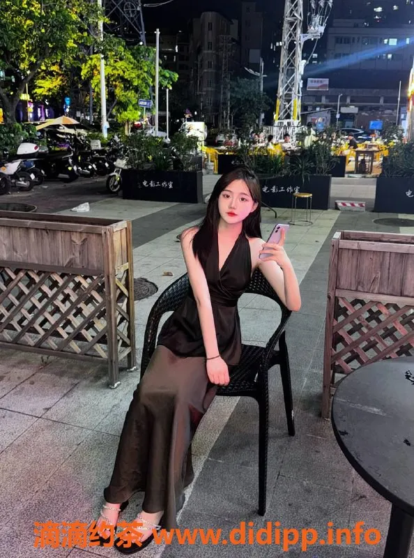 广州楼凤-番禺嫩妹媛媛，8P舌吻鸳鸯浴等你来体验