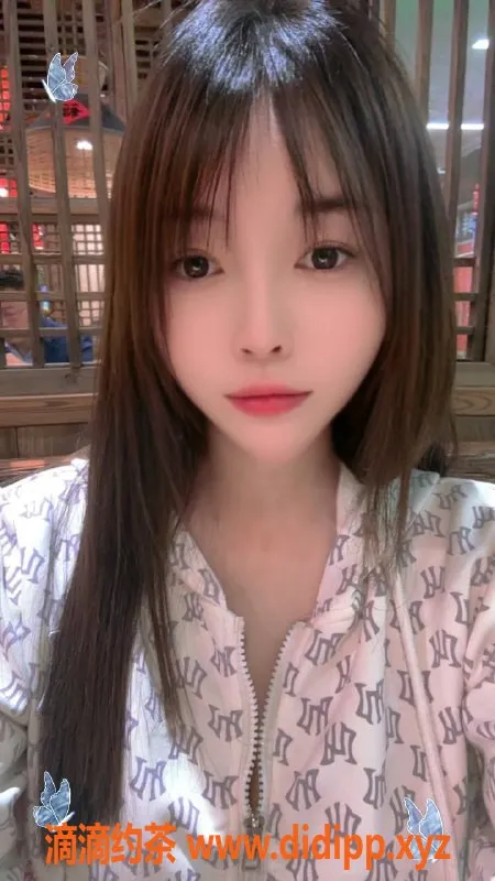 成都楼凤-成华区楚筱，26岁颜值御姐 体重90斤