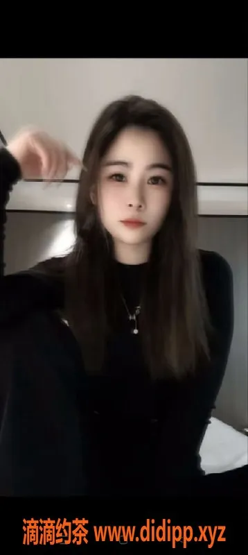 深圳楼凤-深圳龙岗童童，22岁34C诱惑，500元超值体验