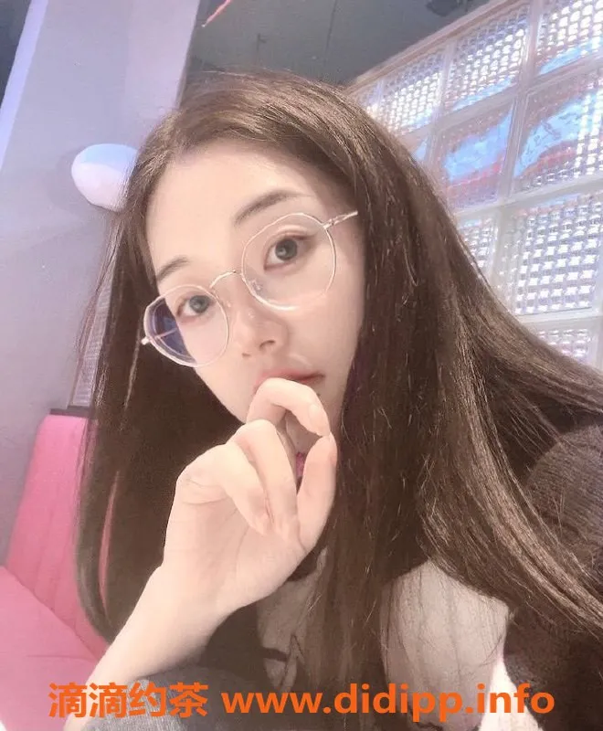 厦门楼凤-厦门思明区荷包蛋，身高162，44斤，特价700元