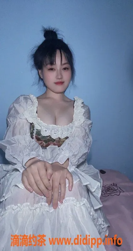 广州楼凤-白云20岁护士星星，163cm，400元体验服务