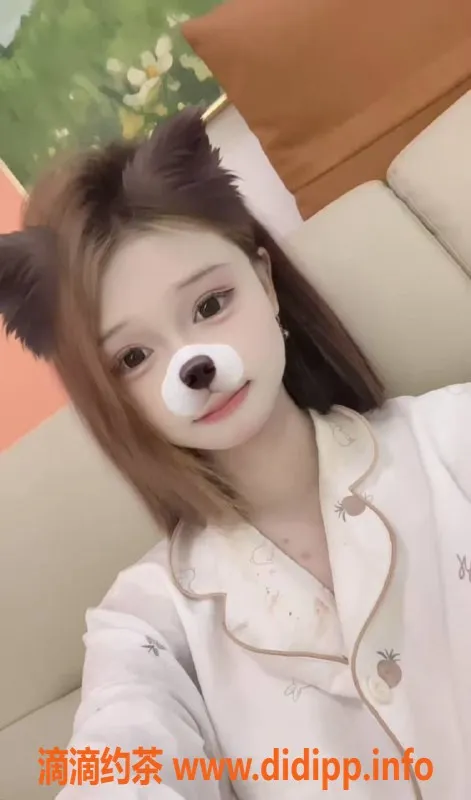 长沙楼凤资源信息,开福区19岁欣欣，身高166cm，胸围36C，热情服务