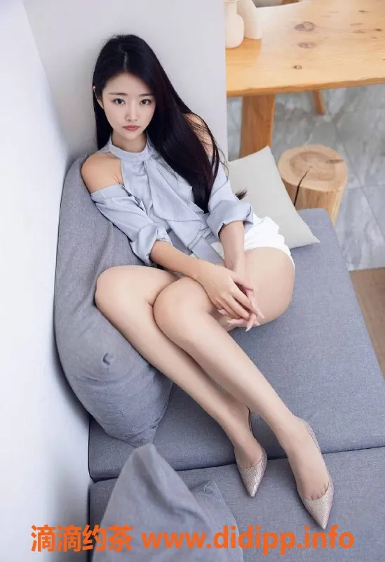 北京楼凤-朝阳小酒窝，800P可爱温柔小姐