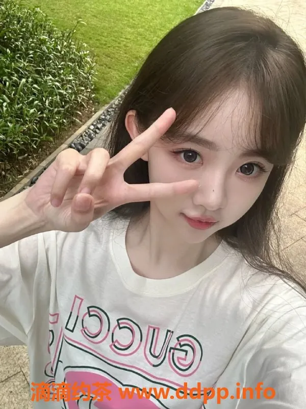 广州楼凤资源信息,广州19岁司瑶茶水费600，身高165，32C