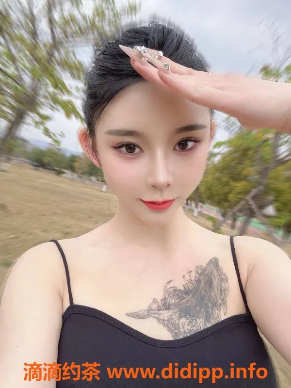 武汉楼凤-江汉区苏苏，600元服务，尽享美好时光