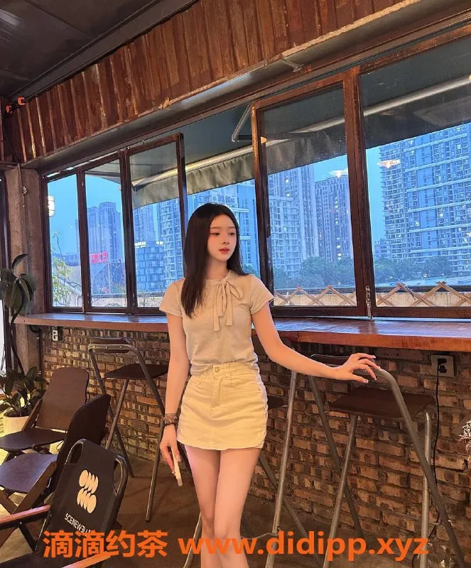 广州楼凤-广州金沙洲迪迪，700起，蛇吻服务超享受！