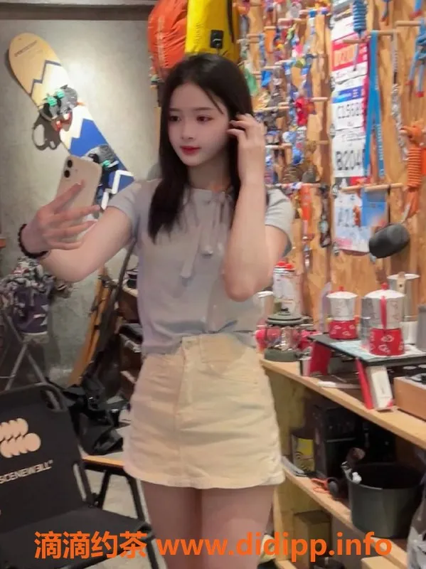 广州楼凤-广州金沙洲迪迪，700起，蛇吻服务超享受！