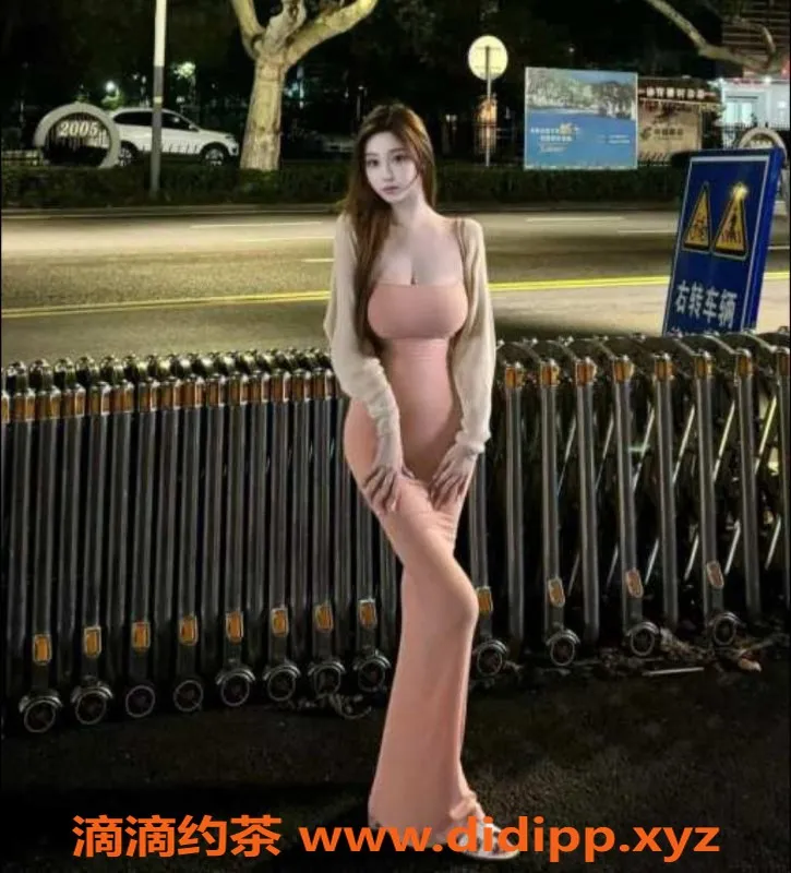 重庆楼凤-渝北小黄鸭，正宗莞式大宝，身轻50kg