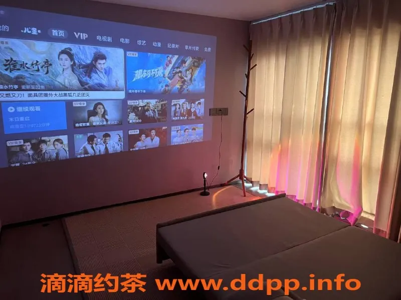 广州楼凤-海珠SM女团，888元超值体验！