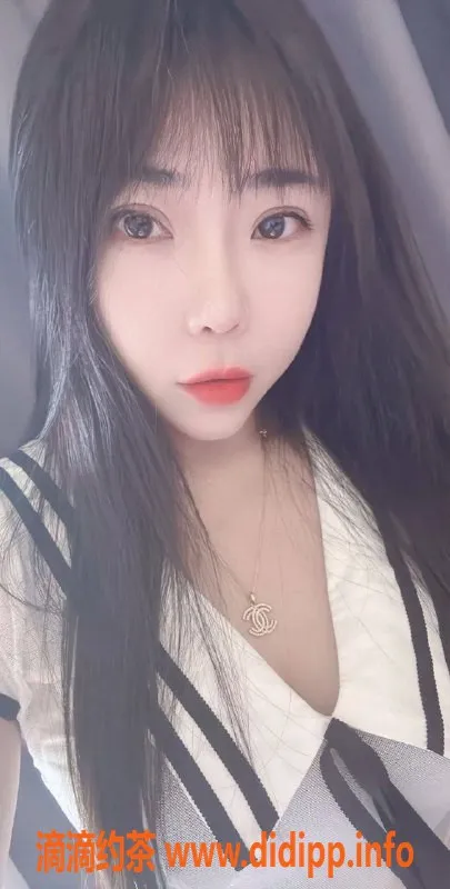 广州楼凤-广州海珠夏夏，蛇吻服务，600起