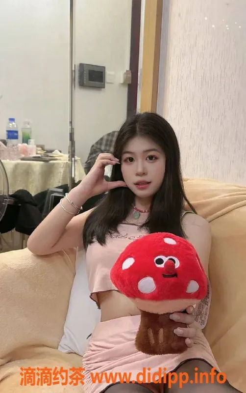 广州楼凤-广州天河崽崽，服务700起，评价优良