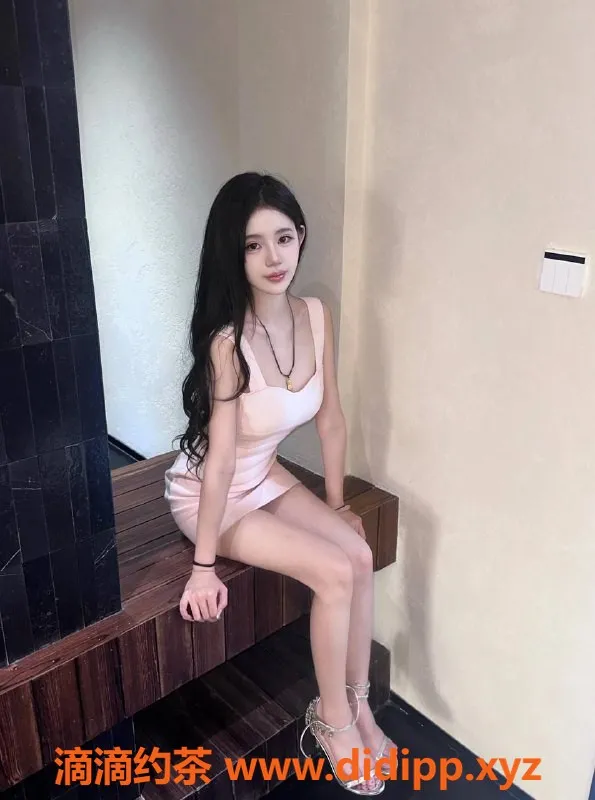 杭州楼凤资源信息,性感木子165cm，90斤，专属陪浴服务