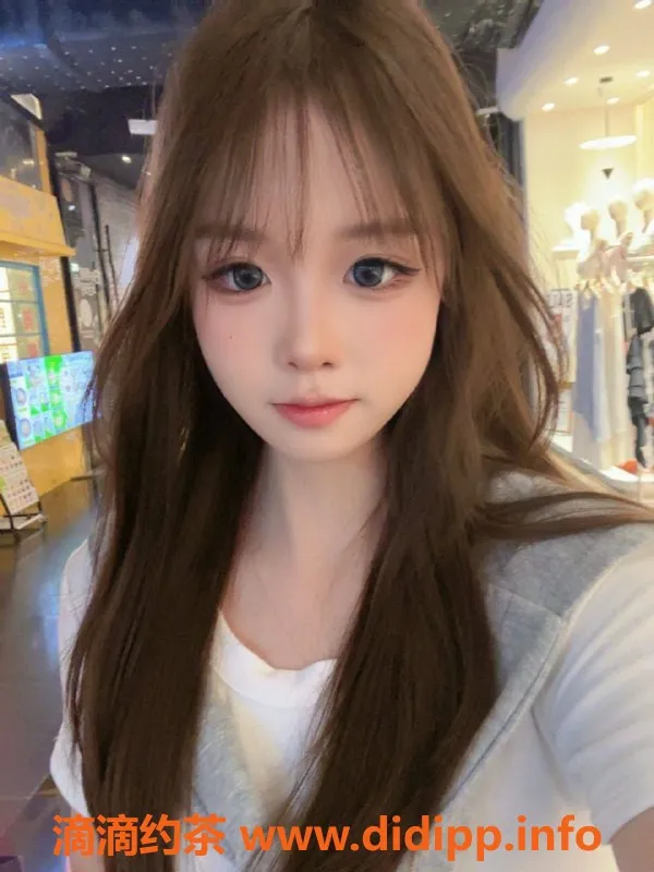 广州楼凤-广州天河小点点，900起，超赞服务！