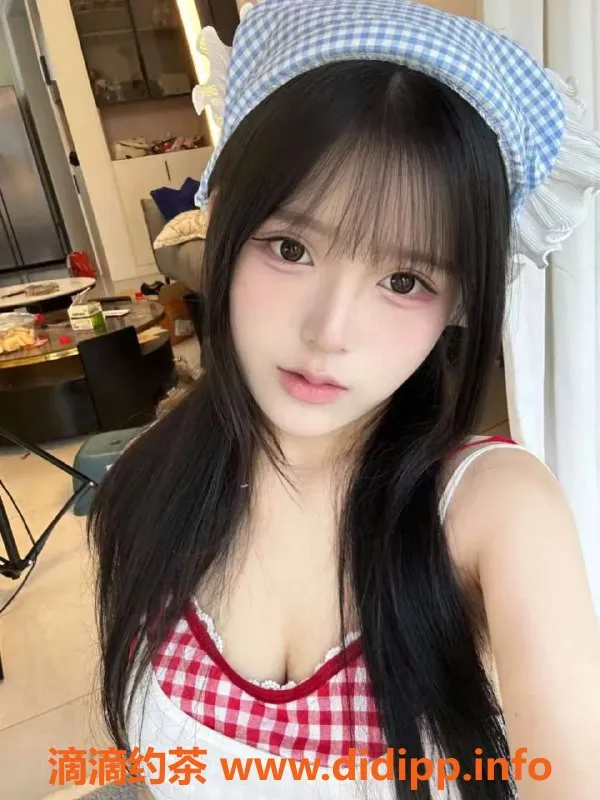 太原楼凤资源信息,迎泽御姐贝贝，22岁，身高167，D罩杯魅惑体验