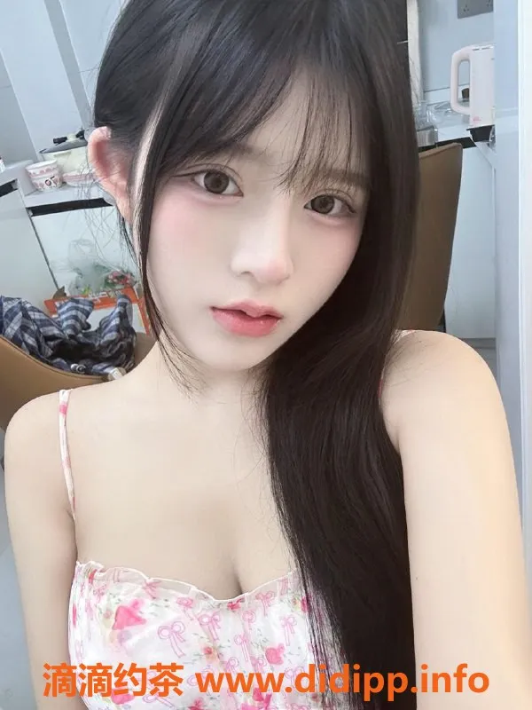 太原楼凤-迎泽御姐贝贝，22岁，身高167，D罩杯魅惑体验