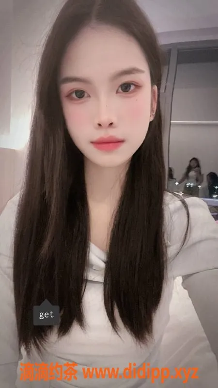 昆明楼凤-曲靖艺名楠楠，500元7P全套服务体验