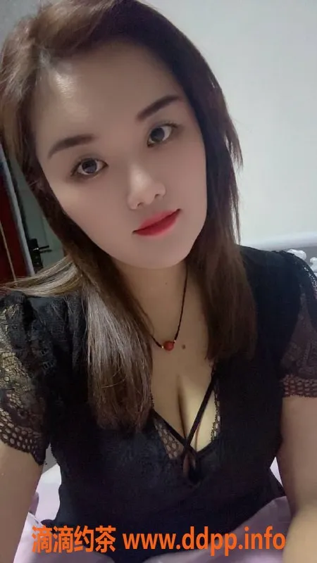 昆明楼凤-盘龙区星苒，500元体验丝袜制服服务