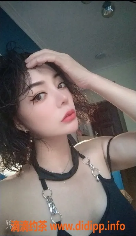 成都楼凤-琳达，气质少妇，胸围大，超好服务！