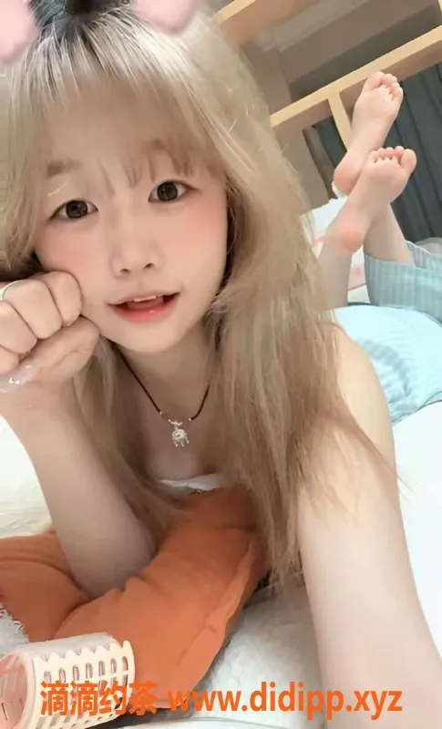 成都楼凤-成华区18岁白瘦幼妹，160/80斤，服务绝佳