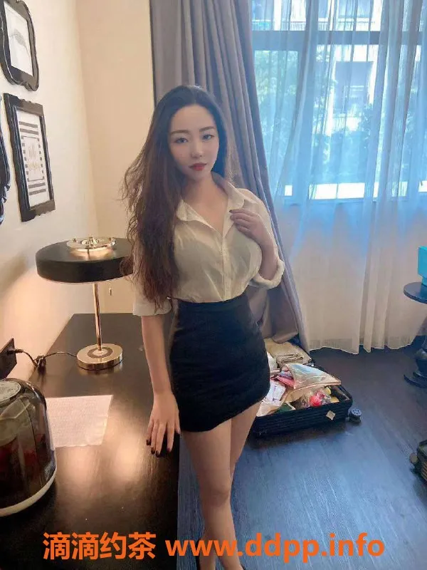 深圳楼凤-深圳龙岗碗碗22岁，160高36D，500元优质服务