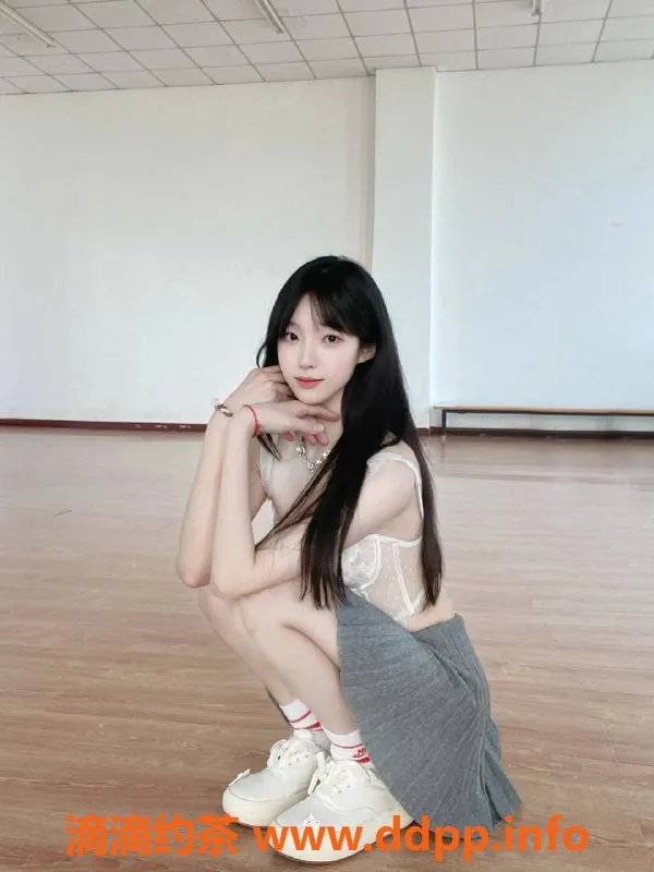 杭州楼凤资源信息,洛伊 大一学生 乖巧可人 168cm B➕ 过夜4500