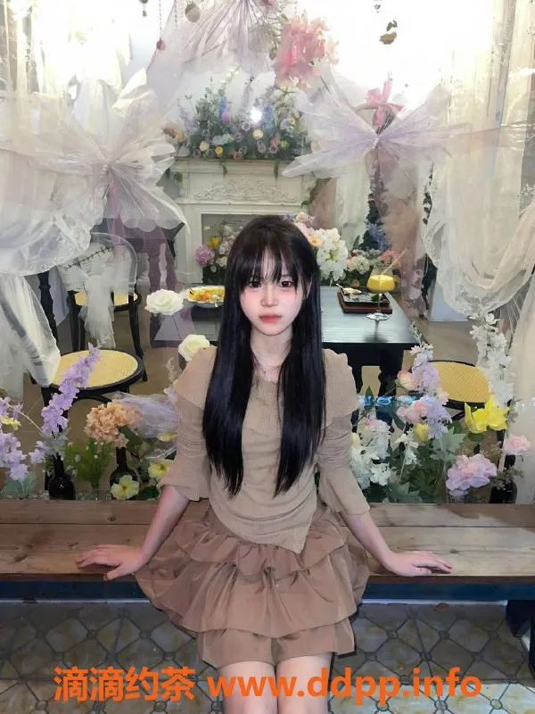 东莞楼凤-常平莓莓，性价比高，700起！