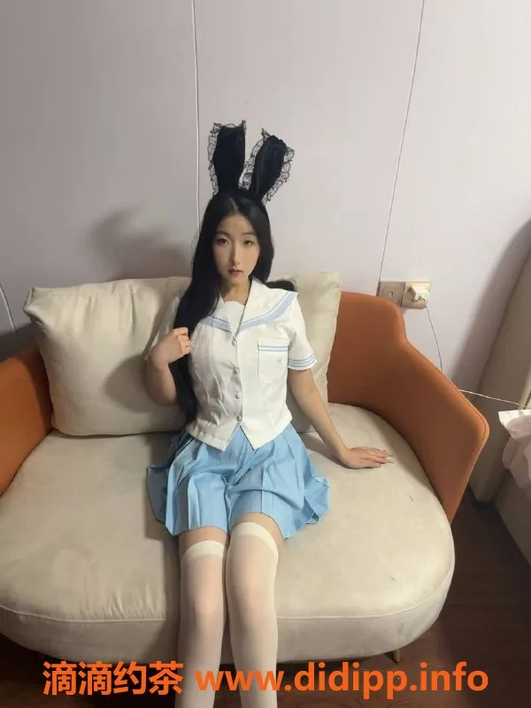 杭州楼凤-西湖区伊伊，嫩妹巨乳，课费1000起