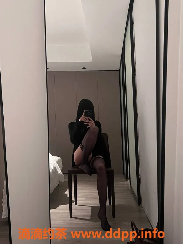 杭州楼凤-上城御姐Perla，巨乳诱惑等你来体验