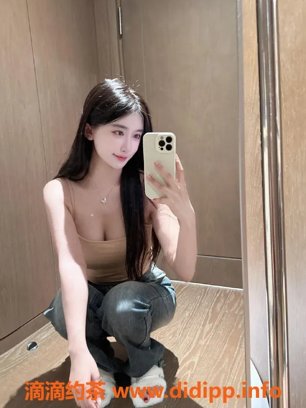 重庆楼凤资源信息,解放碑乐儿，168cm/50kg，口爆深喉服务