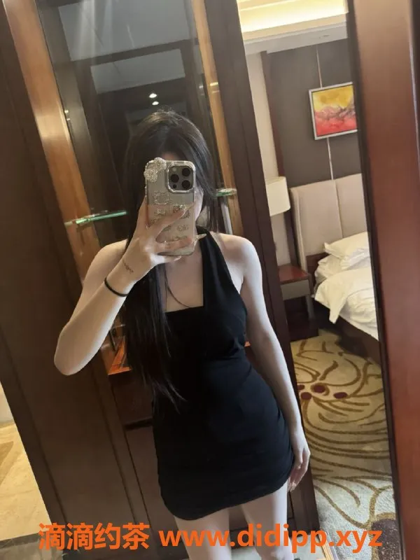 南昌上门服务-18岁糯米，158cm娇小美女，包夜仅1200