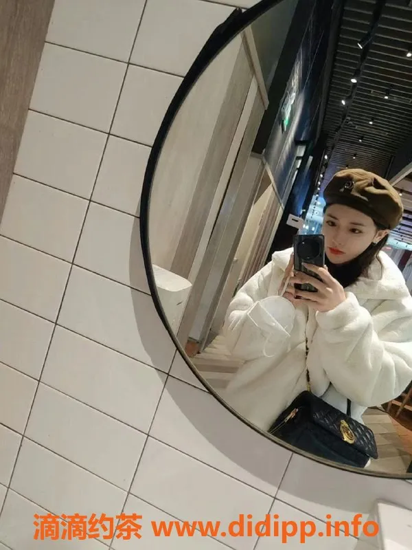 北京楼凤-昌平小爱 164cm 105斤 36D 千元个人服务