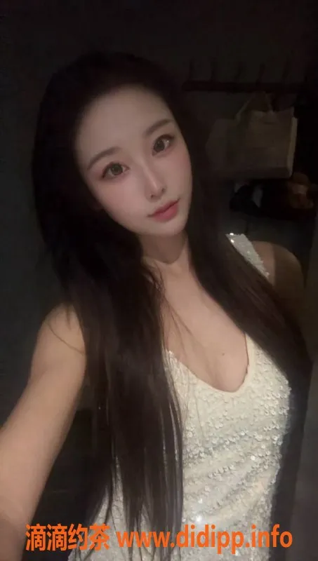 西安楼凤资源信息,雁塔晚秋妹子，颜值高身材火爆，超值6p仅需！