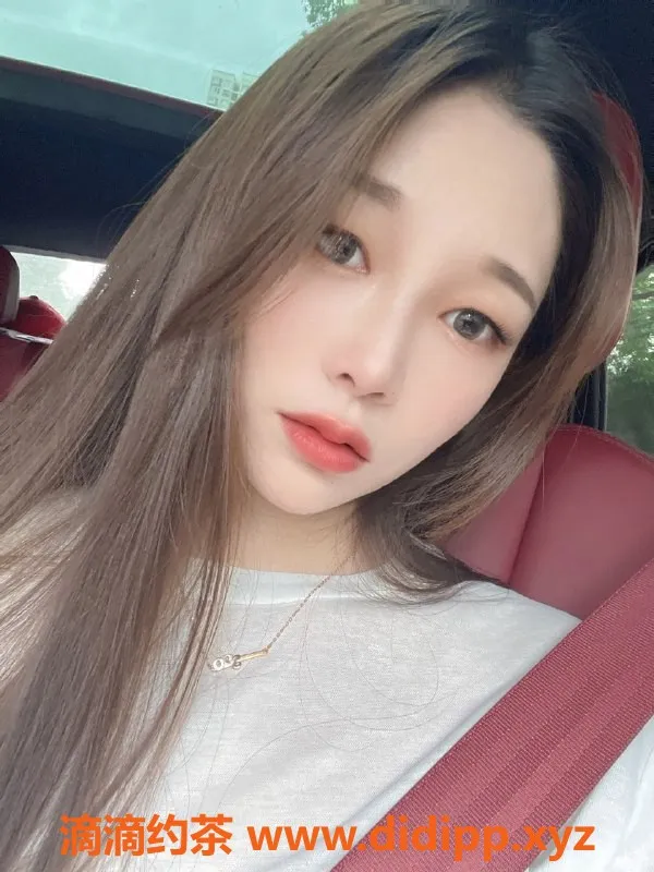 北京楼凤-朝阳小韵韵，165cm白嫩大学生陪浴