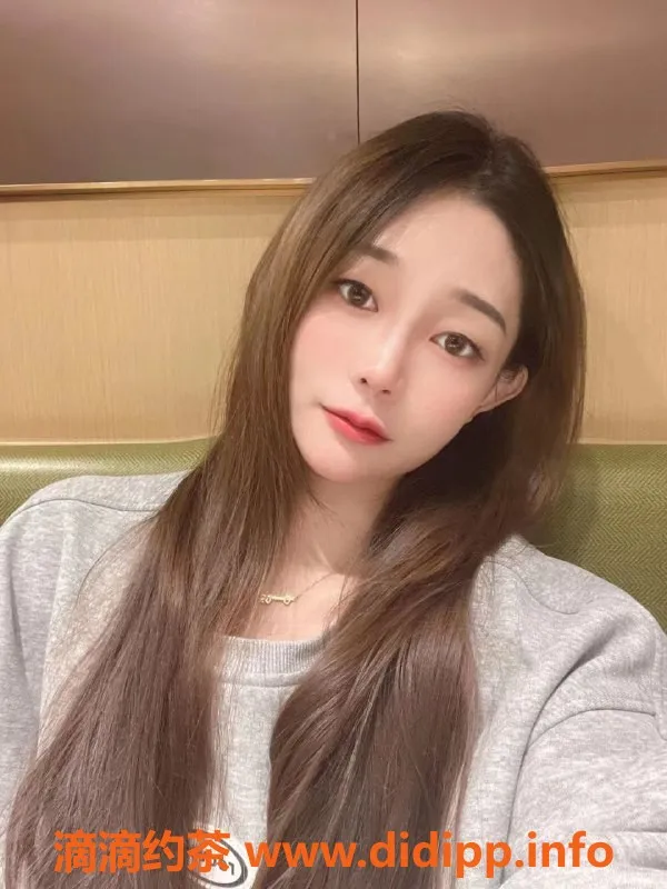 北京楼凤资源信息,朝阳小韵韵，165cm白嫩大学生陪浴