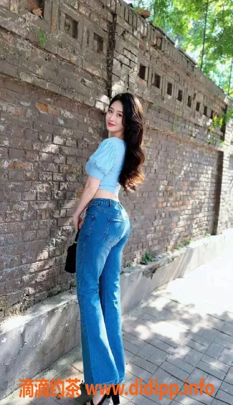 广州楼凤-广州天河月亮姐姐，900元起服务推荐