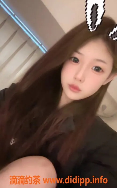 广州楼凤-荔湾嫩妹小涵，700元1小时性价比超高