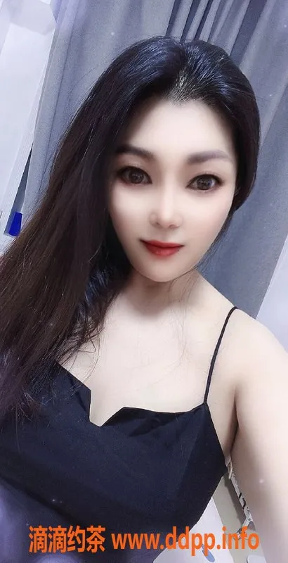 北京楼凤-朝阳脱姐，33岁165cm，500元的绝佳体验