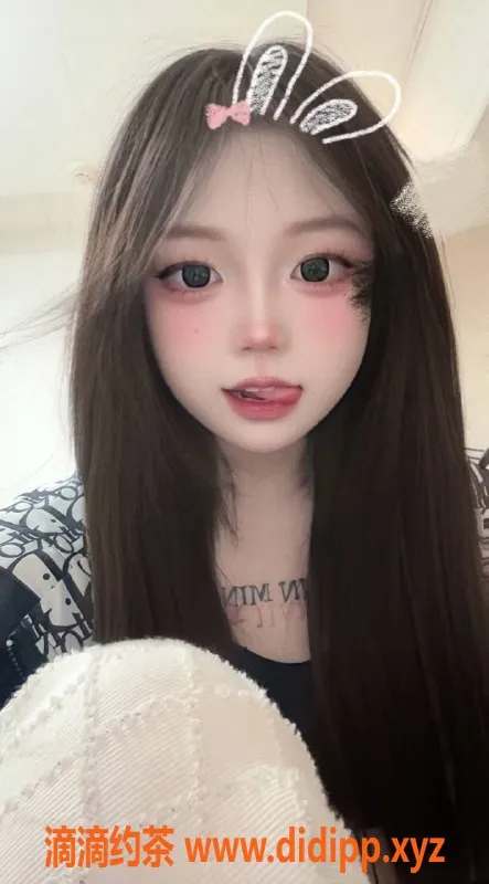 成都楼凤-成华区颜可18岁幼态车，服务超一流！