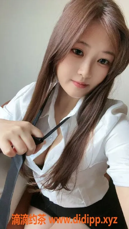 佛山楼凤-佛山周周，500-1000元优质服务，私聊可约