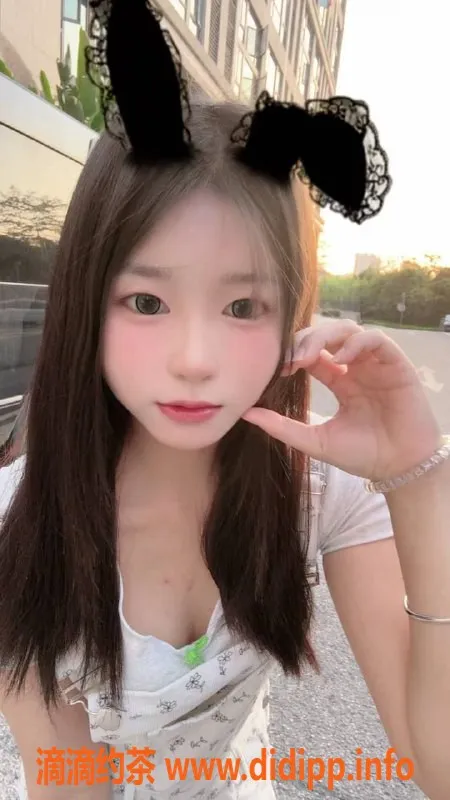 广州楼凤-广州白云可可，160长腿，500P起服务！