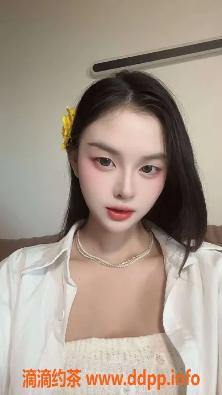 广州楼凤资源信息,佛山苏禾，800起蛇吻服务，尽享舒适体验