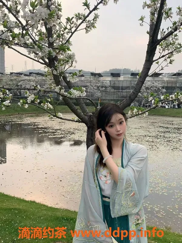 杭州上门服务-西湖嫩妹朵拉上门服务，超值800元起