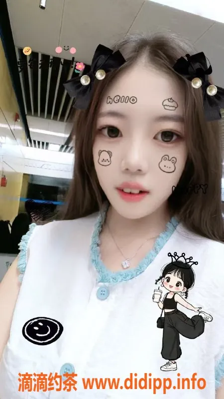 成都楼凤-天府三街御姐二筒，25岁165cm，6P服务推荐