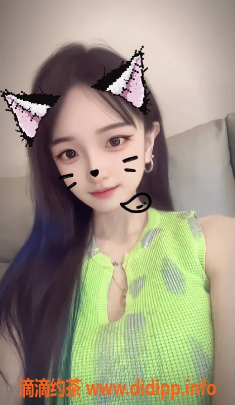 成都楼凤-金牛区贝贝，160cm科技奶C，课时费7p