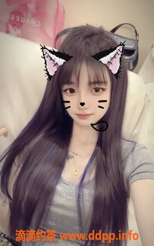 成都楼凤-金牛区贝贝，160cm科技奶C，课时费7p