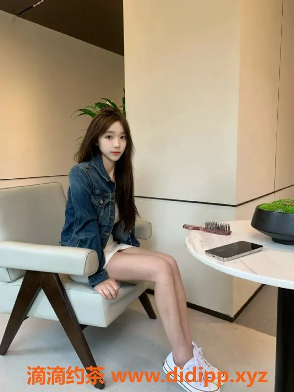 广州楼凤资源信息,海珠区财经大一学妹沐萱，20岁空降兼职